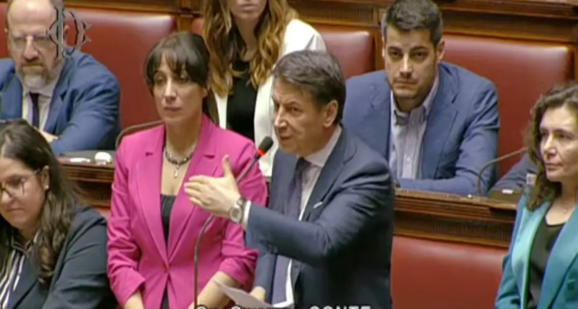 Il M5S: «Finalmente sugli atti del caso Gentile-Scutellà lavorerà la magistratura». Ecco su cosa indaga la Procura di Cosenza\n