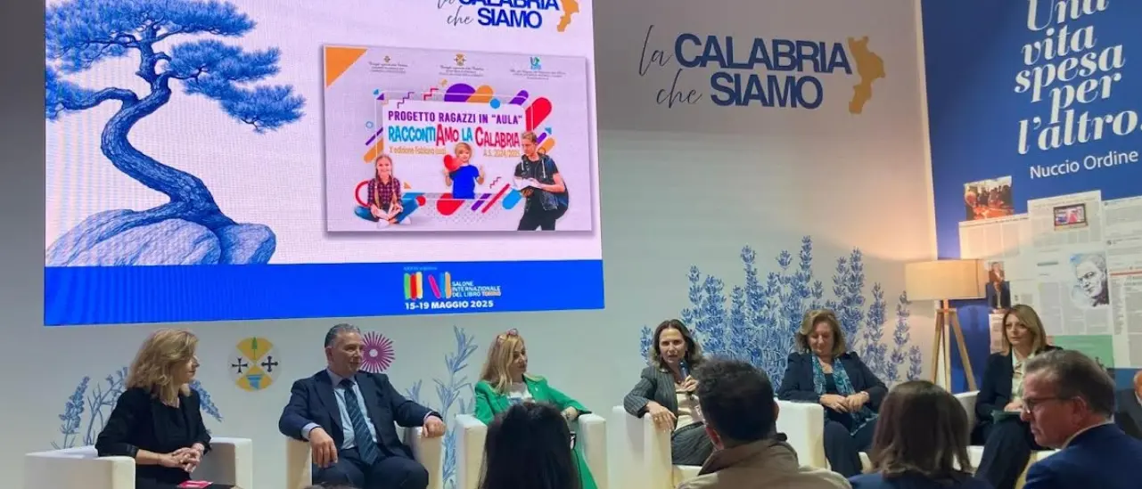 Raccontiamo la Calabria, gli studenti vincitori del concorso al Salone del libro di Torino\n