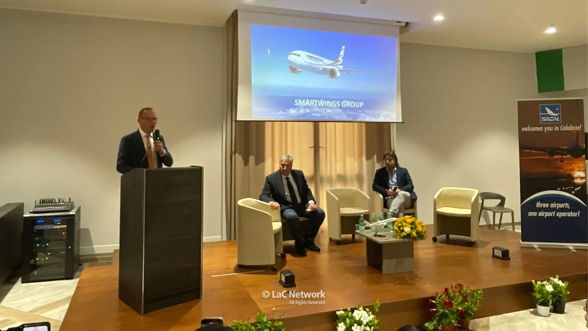La Calabria più vicina all’est Europa: ecco i nuovi voli (estivi) che collegheranno Lamezia\u00A0a Praga e altre due città ceche