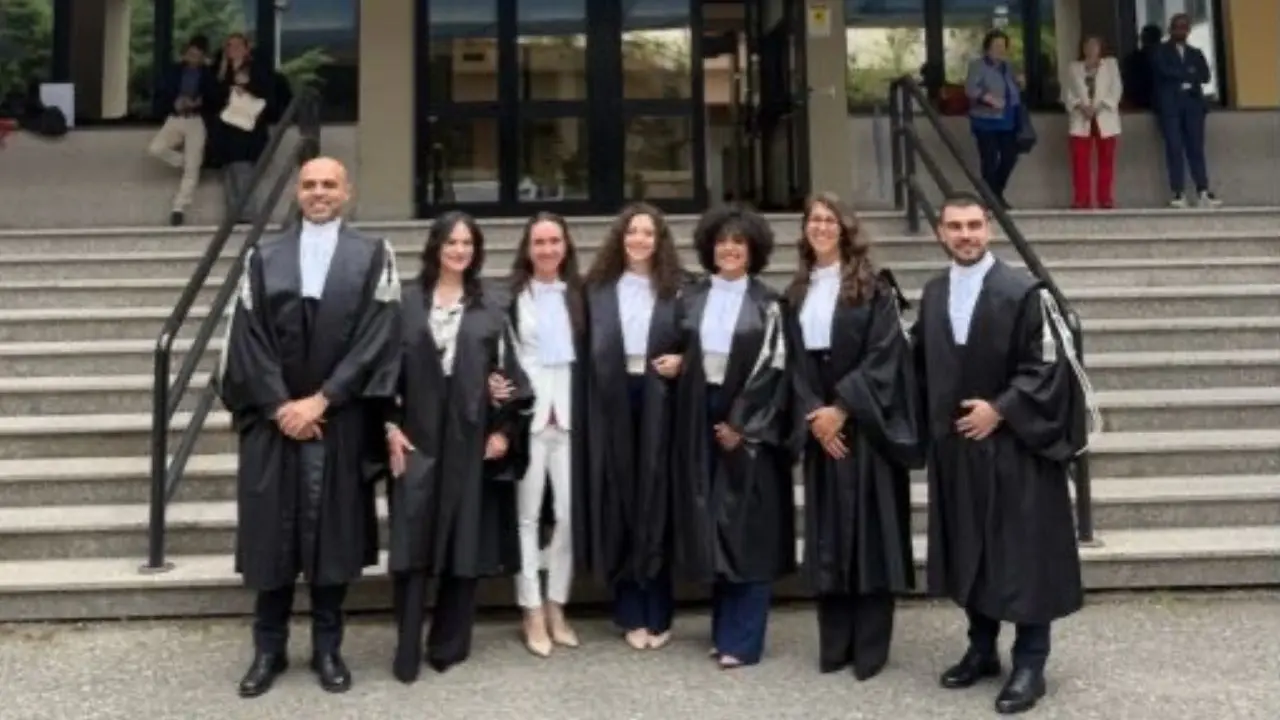 Catanzaro, sette nuovi magistrati ordinari in tirocinio hanno giurato in Tribunale\n
