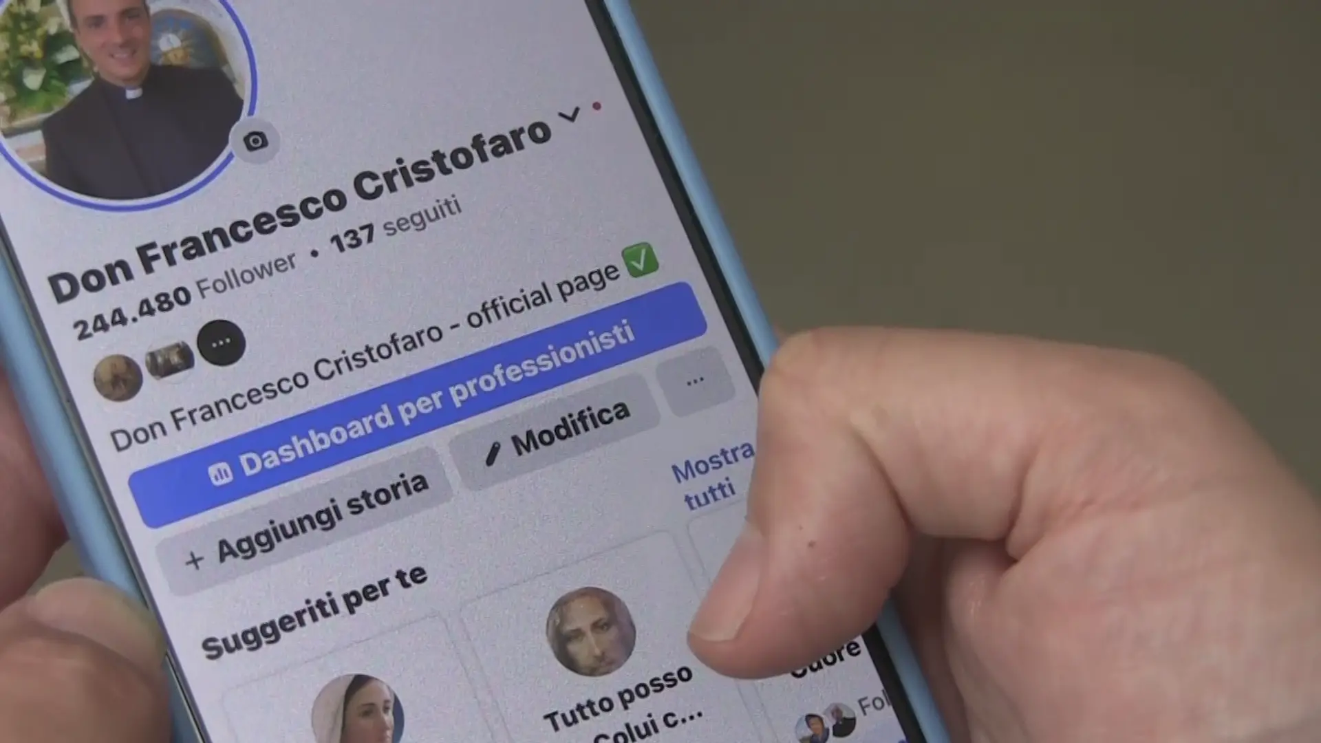 Truffa del finto sacerdote, hackerato un parroco a Simeri Crichi:\u00A0«Non date soldi, le preghiere non si pagano»\n