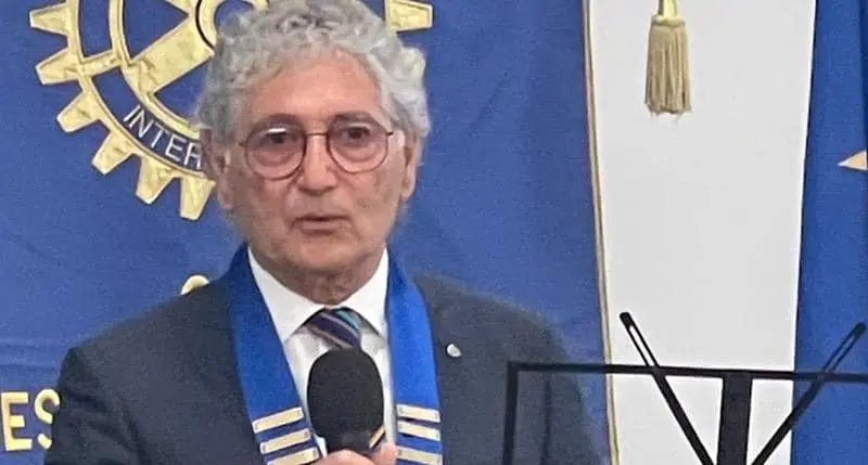Dal Rotary una borsa di studio per premiare il merito e investire sul futuro: cerimonia a Cosenza\n