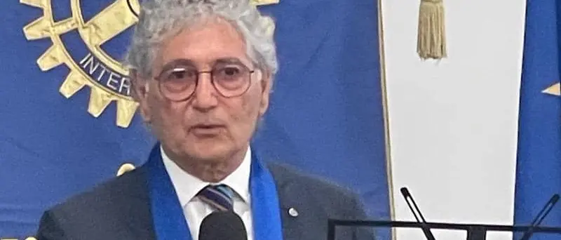 Dal Rotary una borsa di studio per premiare il merito e investire sul futuro: cerimonia a Cosenza\n