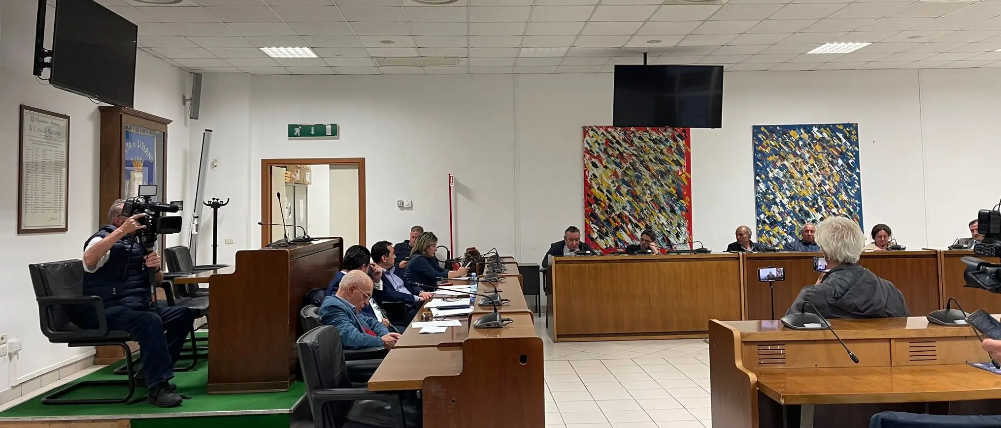 Guardie mediche chiuse e cittadini costretti a macinare chilometri, i sindaci della\u00A0Locride: «Servono soluzioni concrete»