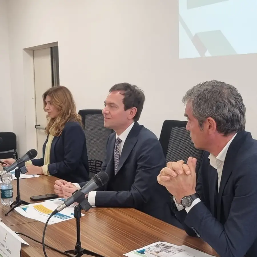 Calabria, in arrivo nuovi incentivi per le imprese. Varì: «40 milioni di euro per attrarre investimenti»\n