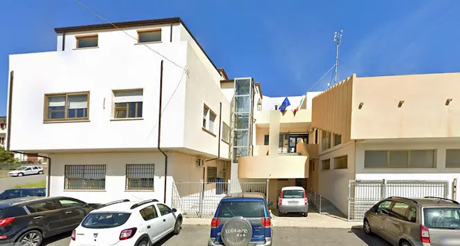 ‘Ndrangheta, favori alla cosca Giglio negli appalti a Strongoli: tra gli 11 indagati anche l’ex sindaco (e carabiniere) Bruno - NOMI\n