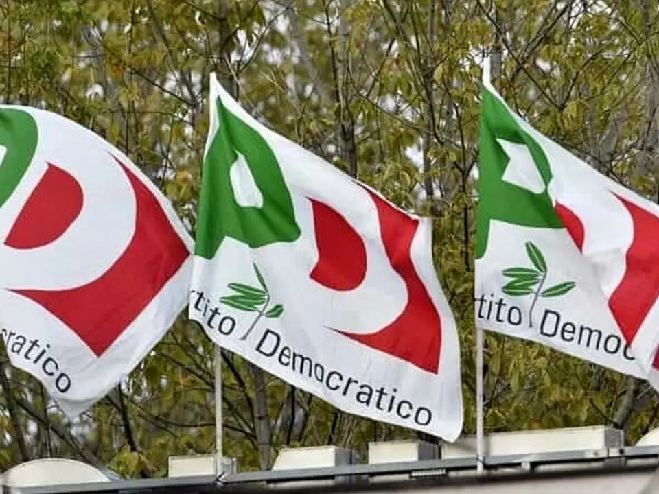 «Il congresso regionale del Pd è una farsa senza confronto»: a San Giovanni in Fiore esplode il dissenso