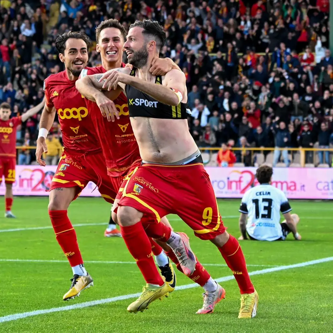 Catanzaro-Cesena:\u00A0Iemmello segna, fa esplodere di gioia il Ceravolo e\u00A0manda le Aquile in semifinale playoff. Finale 1 a 0\n