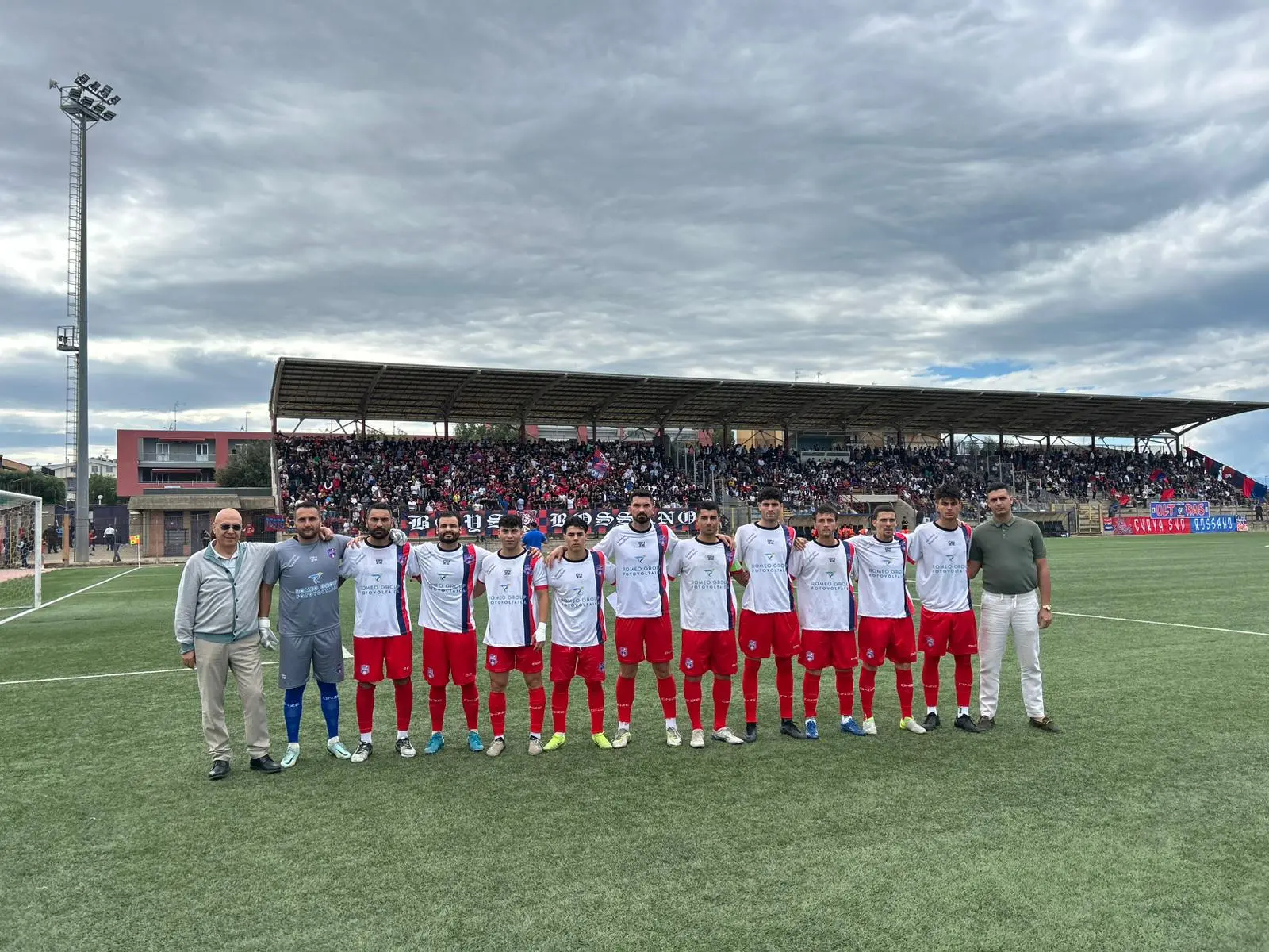 Rossanese, un pari che sa di vittoria: contro la Paolana termina 1-1. Ora il sogno Serie D passa dalla fase nazionale\n