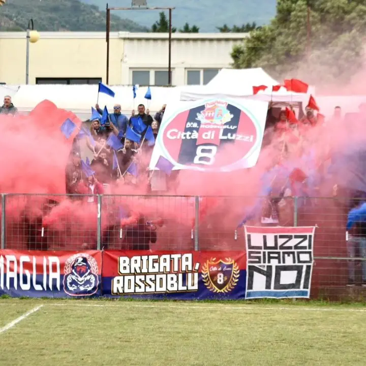 Promozione, DB Rossoblù Luzzi e Stilomonasterace vincono le rispettive finali play-off: ora la sfida per l’Eccellenza\n