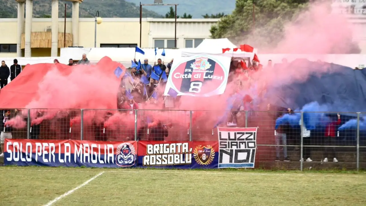 Promozione, DB Rossoblù Luzzi e Stilomonasterace vincono le rispettive finali play-off: ora la sfida per l’Eccellenza\n