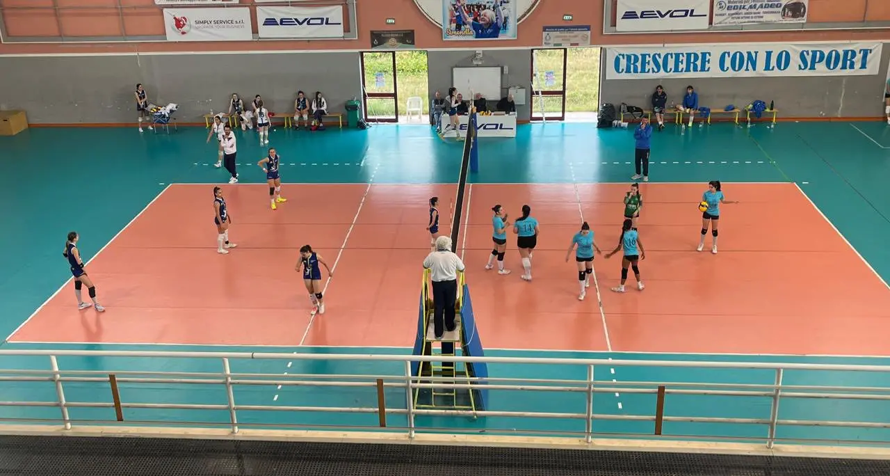Volley Calabria, il duello continua tra Todosport Vibo e Lory Pizzo: resta un punto di distanza tra le due big\n
