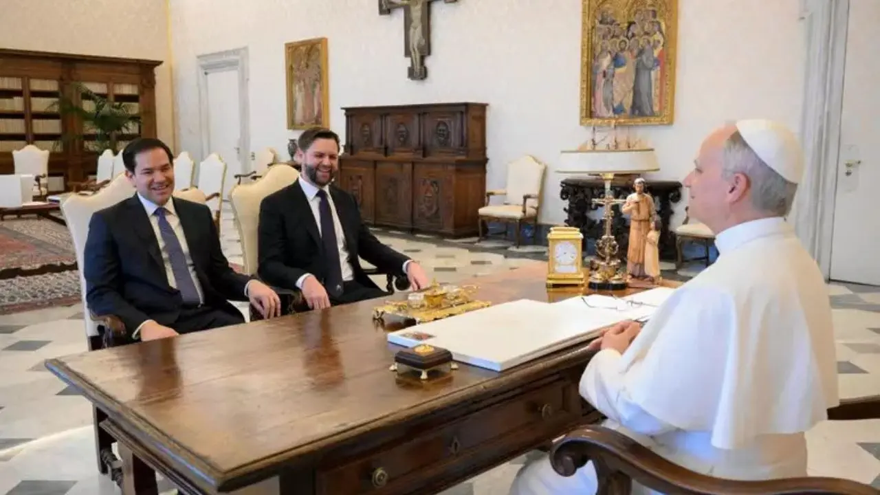 Il Papa: «È il tempo di costruire ponti». Vede Vance, tra i temi il rispetto dei diritti umanitari\n