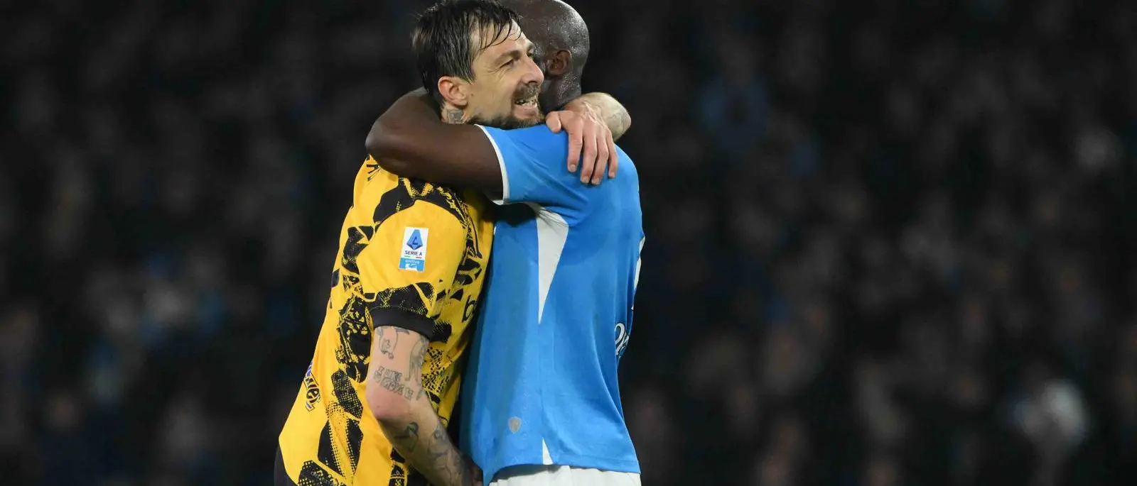 Corsa Scudetto,\u00A0Napoli-Cagliari e Como-Inter si giocheranno venerdì 23 maggio\n