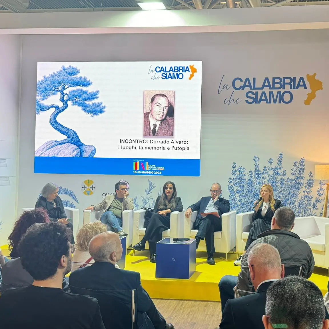 Chiude il Salone del libro di Torino, l’assessore Capponi tira le somme:\u00A0«La Calabria raccontata\u00A0senza stereotipi»\n