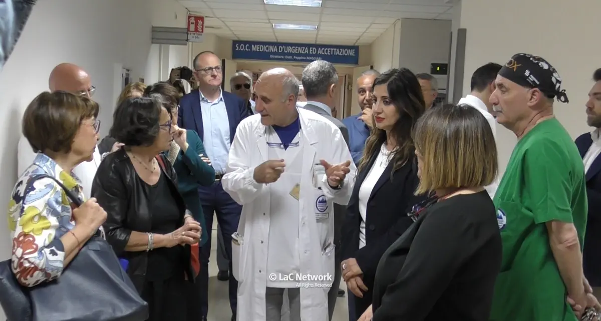 Sereni (Pd) in visita negli ospedali di Catanzaro: «Dentro l’emergenza nazionale c’è quella calabrese.\u00A0Basta proclami, servono\u00A0fatti»