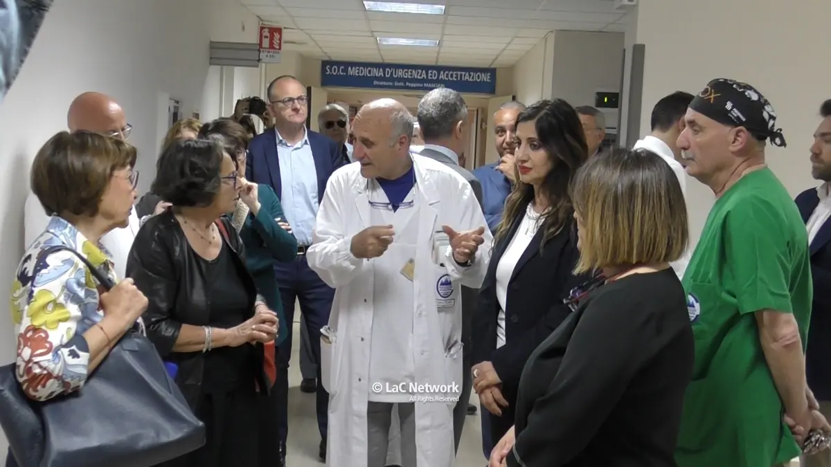 Sereni (Pd) in visita negli ospedali di Catanzaro: «Dentro l’emergenza nazionale c’è quella calabrese.\u00A0Basta proclami, servono\u00A0fatti»