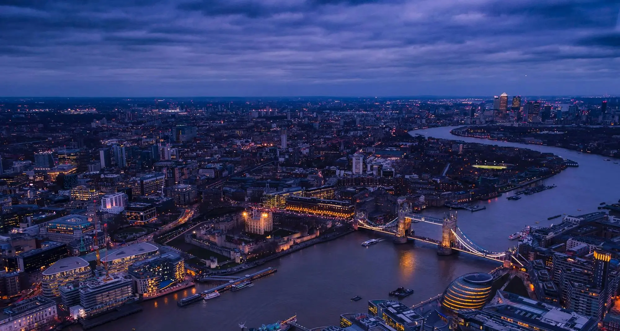 Londra riapre all’Europa: primo accordo post Brexit firmato tra Regno Unito e Ue\n