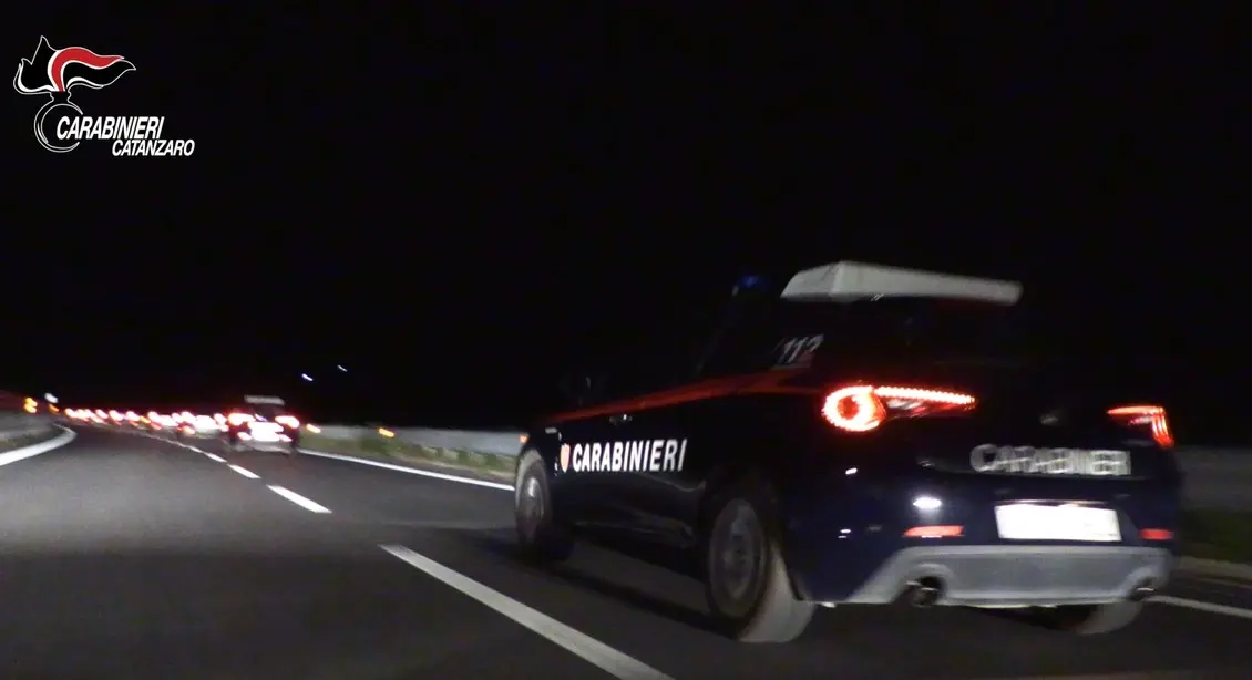 Blitz a Lamezia, 8 arresti: nel mirino gli affari della cosca Iannazzo. Sequestrata una società di autonoleggio - NOMI