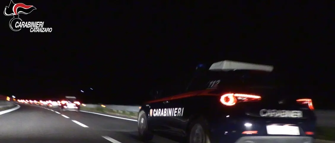 Blitz a Lamezia, 8 arresti: nel mirino gli affari della cosca Iannazzo. Sequestrata una società di autonoleggio - NOMI