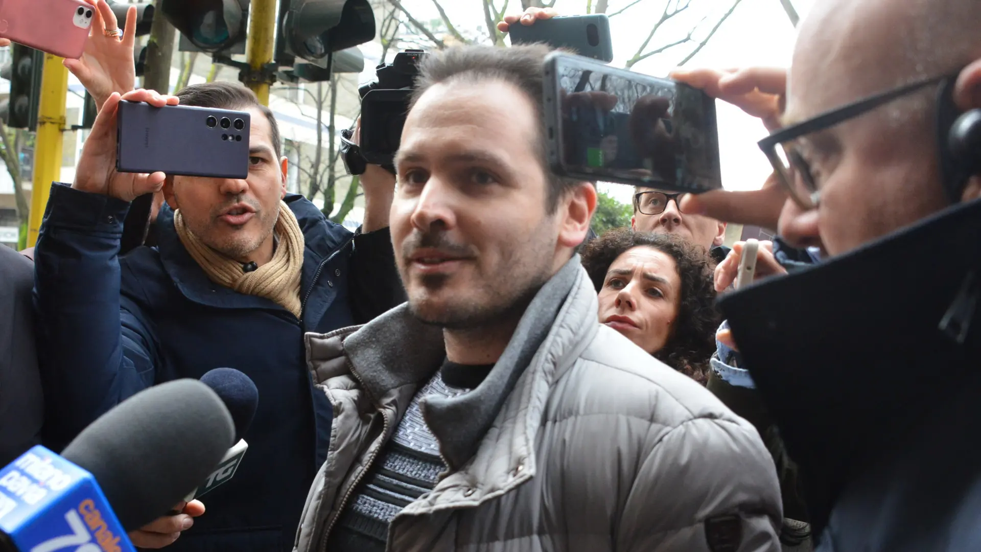 Delitto di Garlasco: Stasi in Procura a Pavia, Sempio non si presenta all’interrogatorio. Sentito anche il fratello di Chiara Poggi