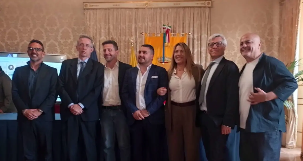 Corigliano Rossano, l’estate musicale inizia col botto.\u00A0Col\u00A0“Kiss Kiss way” al Palmeto due giorni di grandi concerti\n