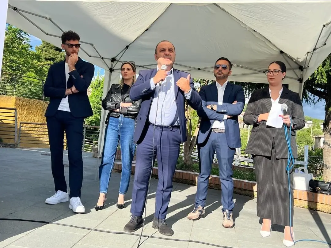 Lamezia, per Talerico nella coalizione di Bevilacqua «quattro scappati di casa». La replica: «Paura di perdere»