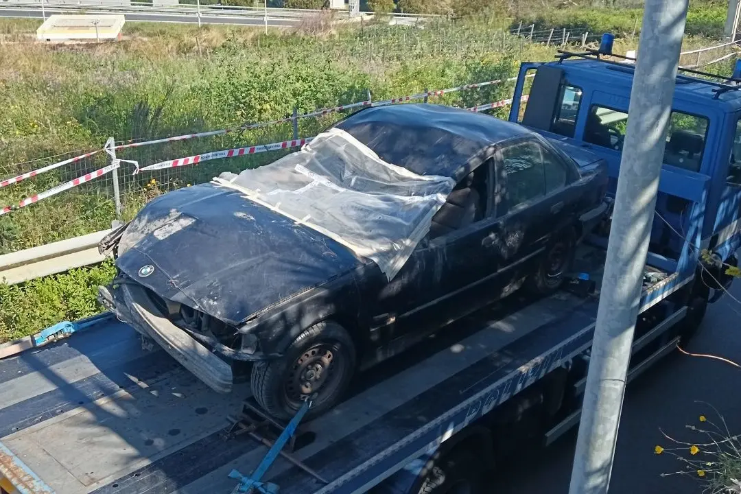 <p>L&#39;auto del giudice Scopelliti riportata sul luogo del delitto in aprile</p>\\n