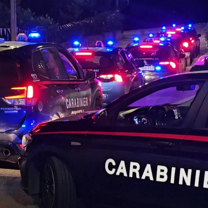 ’Ndrangheta, maxi-operazione all’alba contro le cosche reggine: 97 arresti in tutt’Italia. Anche politici tra gli indagati\n