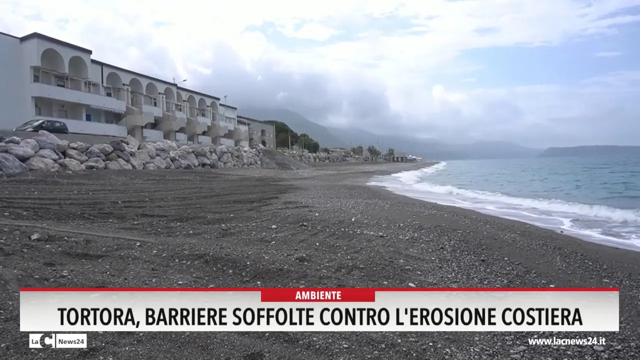 Tortora, barriere soffolte contro l'erosione costiera