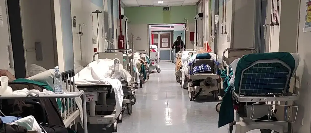 In Italia la sanità è sempre più malata: il privato avanza e sempre più italiani rinunciano a curarsi\n