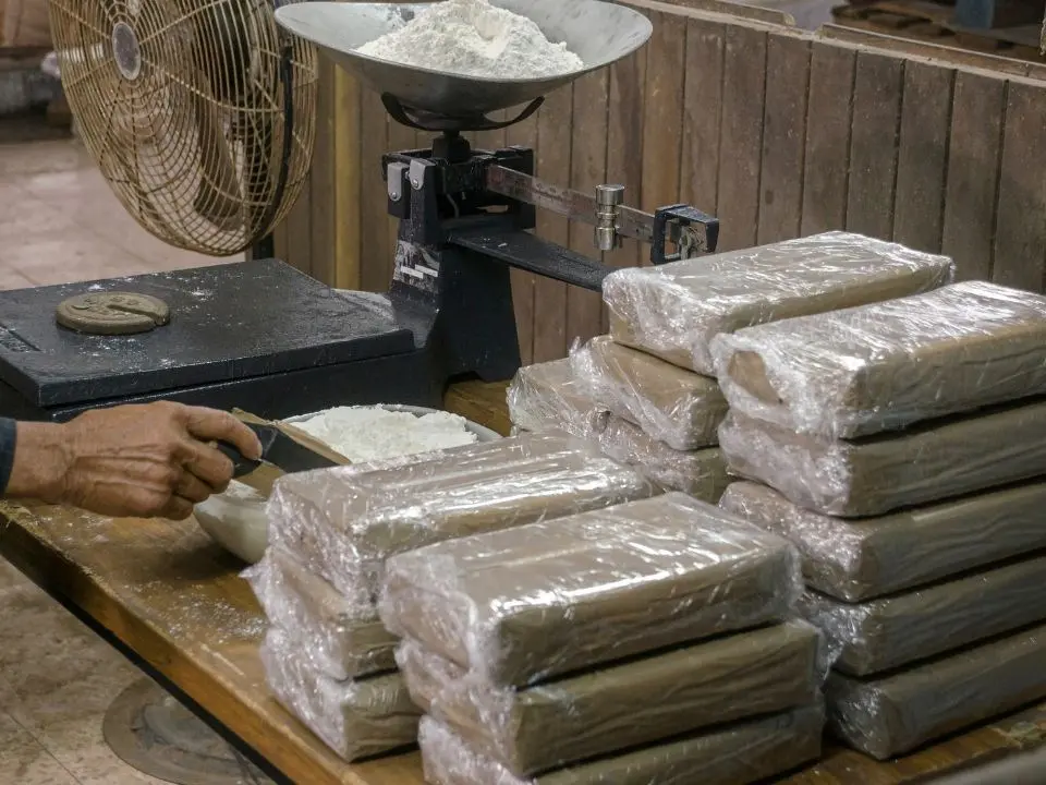 Le tensioni tra le cosche per un carico di droga mai arrivato e le minacce per ottenere 47mila euro di “rimborso”