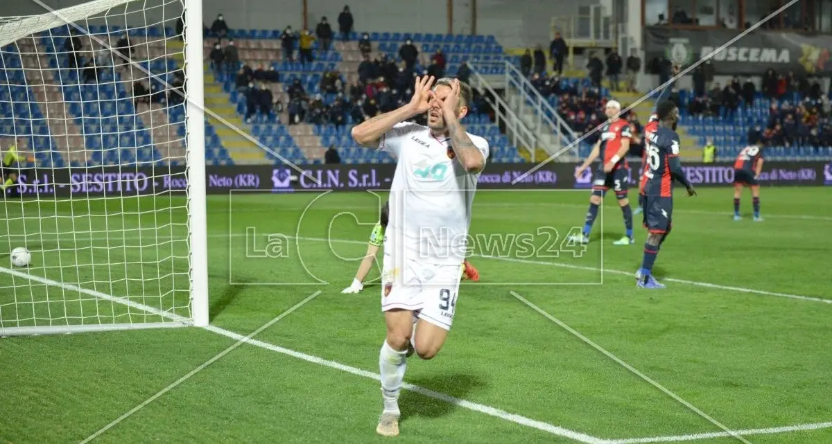 Cosenza-Crotone, il derby in Serie C è servito. La Reggina resta in attesa… del ripescaggio\n