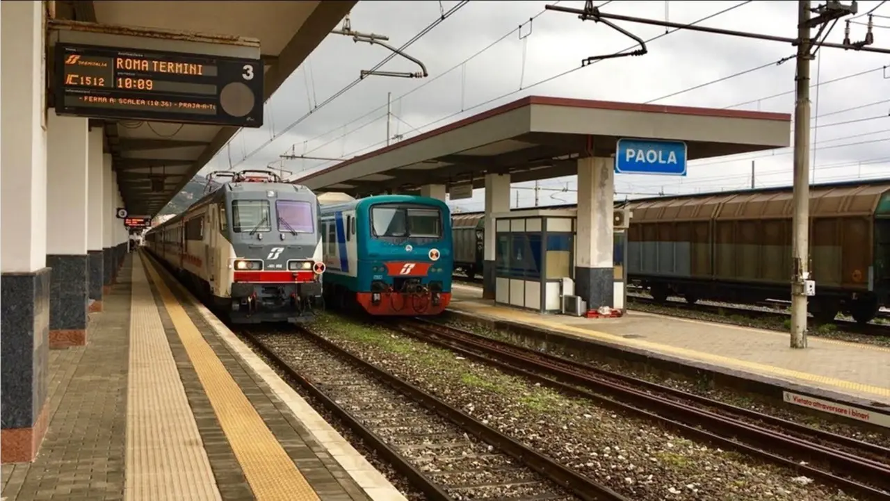 Modifiche alla circolazione ferroviaria in Calabria per lavori alla stazione di Paola\n