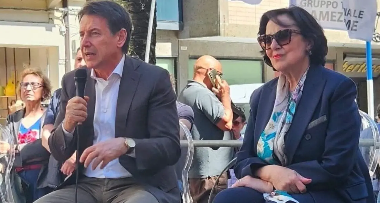 Conte a Lamezia per sostenere Doris Lo Moro: «Il Governo sta facendo precipitare il Paese in gravi difficoltà economiche»\n