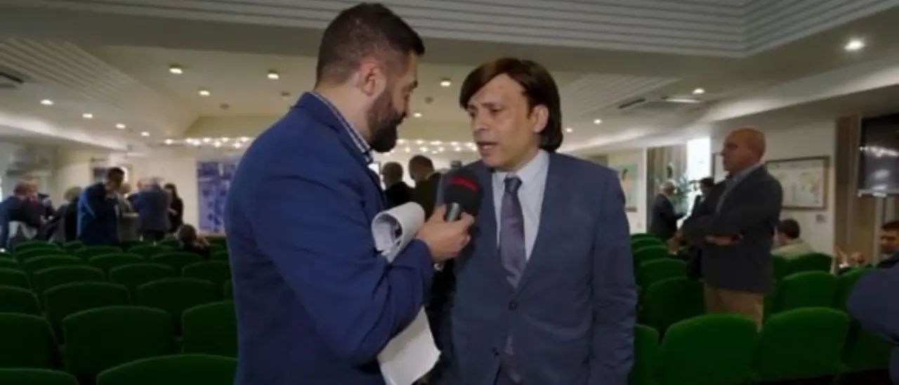 Calabria Film Commmission, Striscia la Notizia intercetta il presidente\u00A0dopo le polemiche sulla trasparenza\n