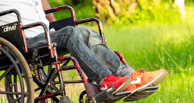 Gita negata a un alunno disabile reggino per una mail non letta, i genitori: «Una crudeltà, vogliamo almeno le scuse»\n