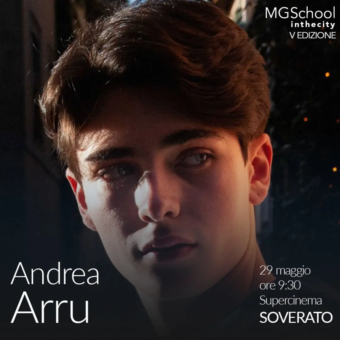 Dal set de “Il ragazzo dai pantaloni rosa” Andrea Arru a Soverato per raccontarsi agli studenti