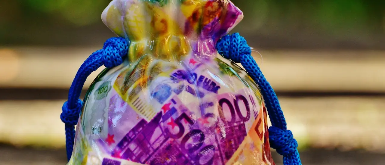 I 10 milioni di euro “macchiati” che la ’ndrangheta voleva riciclare in una banca\u00A0spagnola\u00A0grazie a un amico politico\n