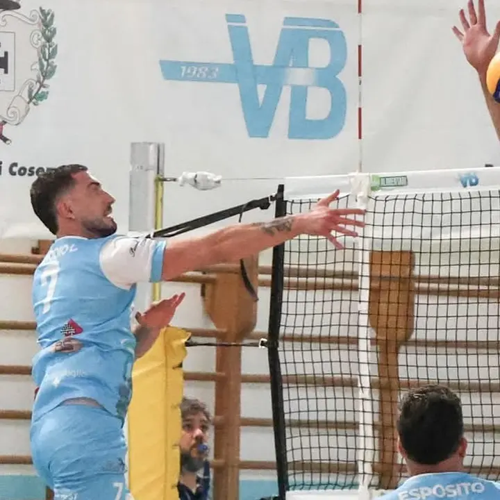 Volley Calabria, Bisignano fuori dal sogno A3: il Grottaglie si impone in Puglia ed elimina i cratensi\n