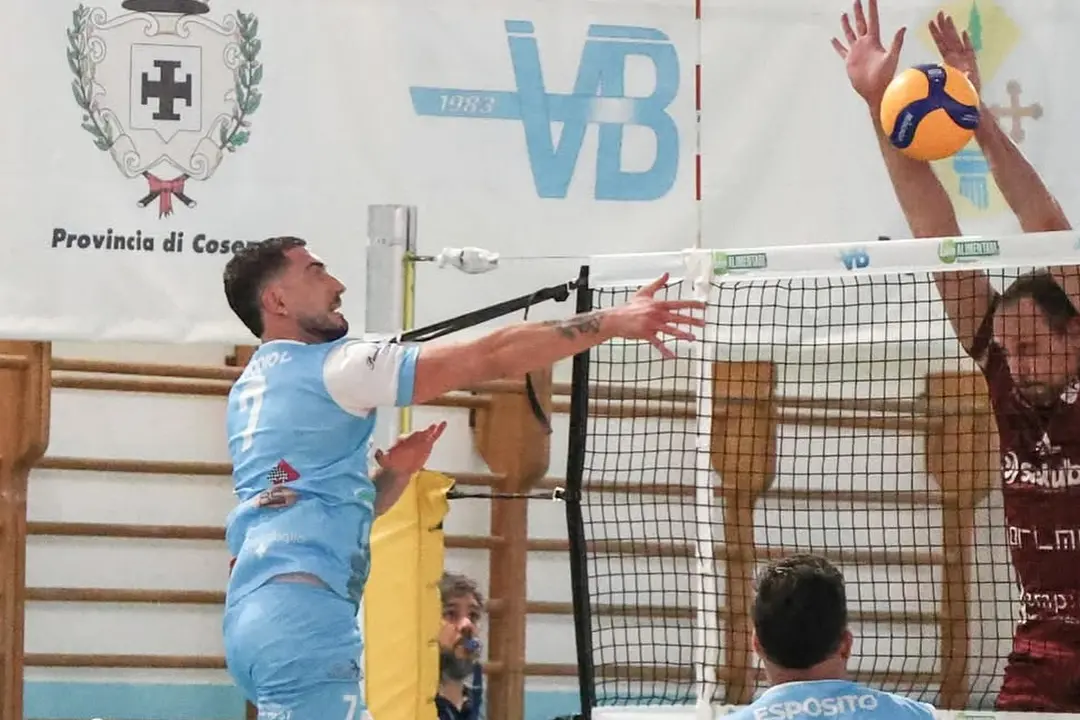 <p>Bisignano eliminato dal Grottaglie (foto Polverazzi)</p>\\n