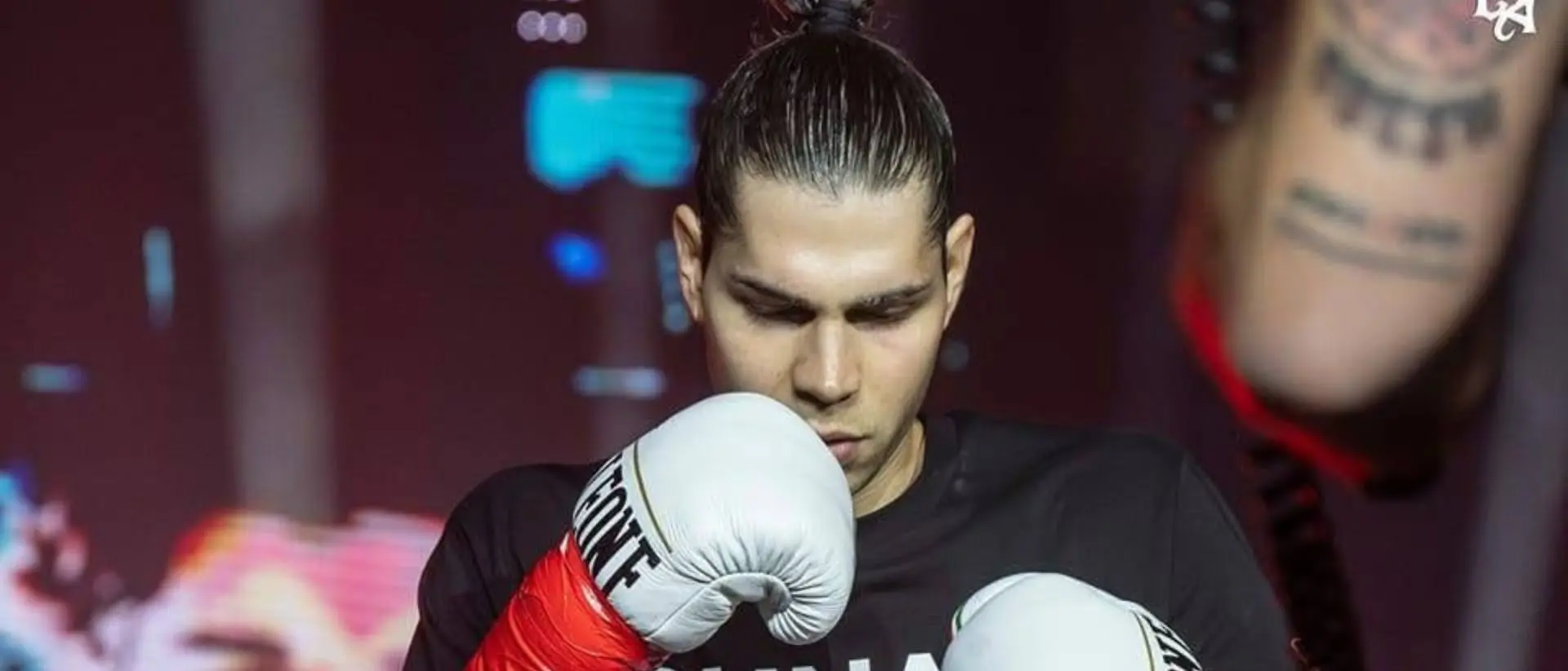 Kickboxing, impresa del crotonese Ruggiero: titolo europeo e chance mondiale in Calabria\n\n\n