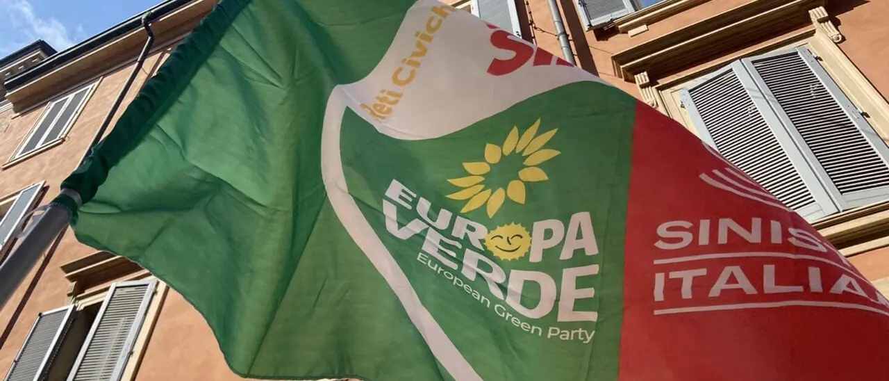 Bonifica Sin\u00A0di Crotone,\u00A0Alleanza Verdi Sinistra: «Nessuna deroga: i veleni fuori dalla Calabria»\n