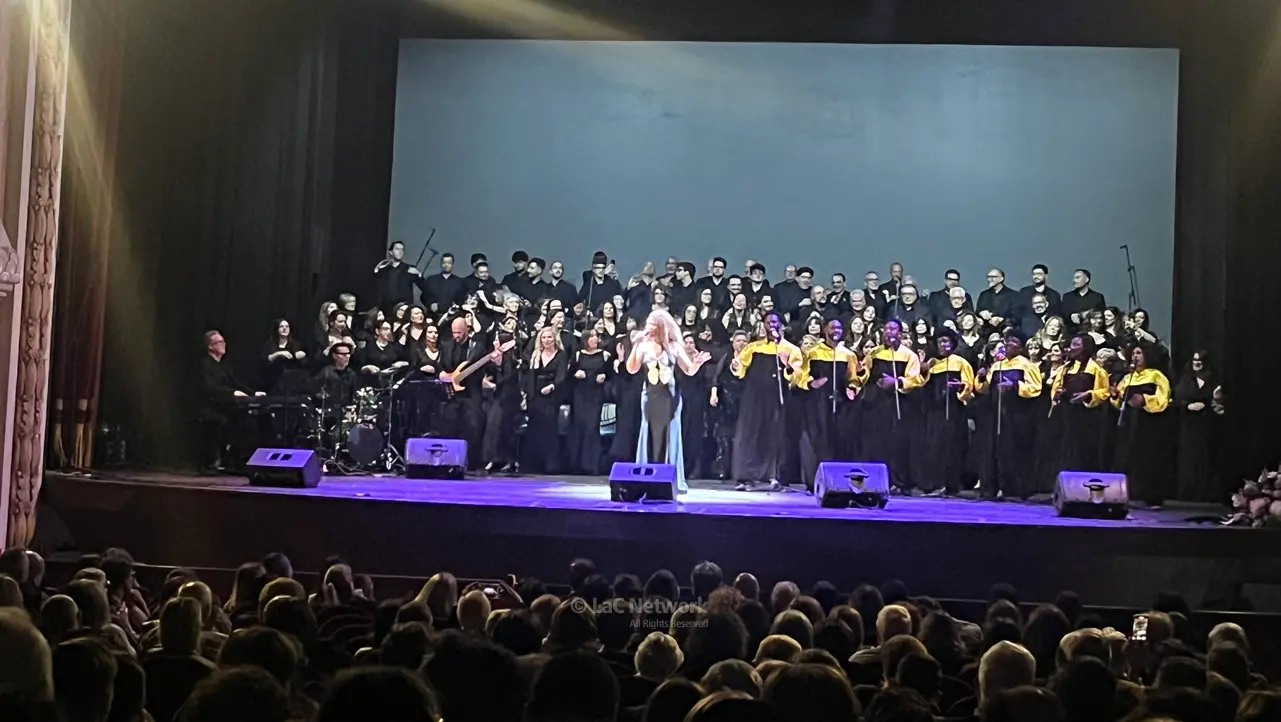 Al\u00A0teatro Cilea di Reggio cori uniti per la fondazione Chops: l’evento “Christus Vincit” raccoglie quasi 8mila euro per la ricerca\n