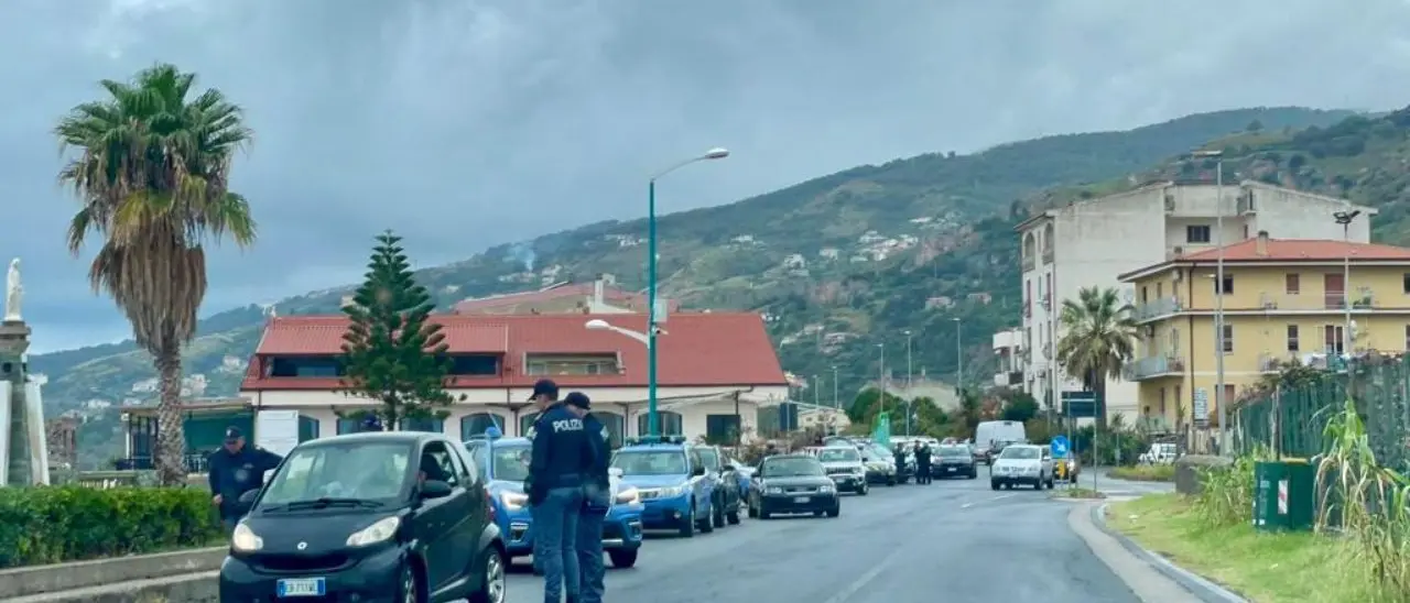 Cetraro, finto carabiniere truffa un’anziana: portati via oro e 1800 euro\n