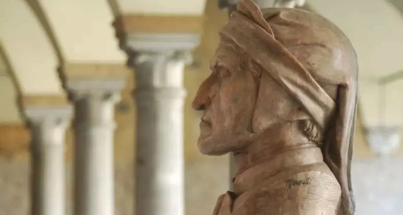 Catanzaro celebra Dante Alighieri: al Museo Musmi la presentazione del saggio Siamo fatti di parole di Enzo Bubbo\n