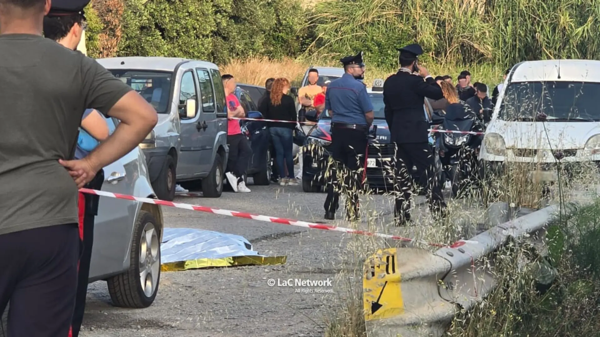 Omicidio a Cetraro, pregiudicato ucciso a colpi di pistola sulla statale 18
