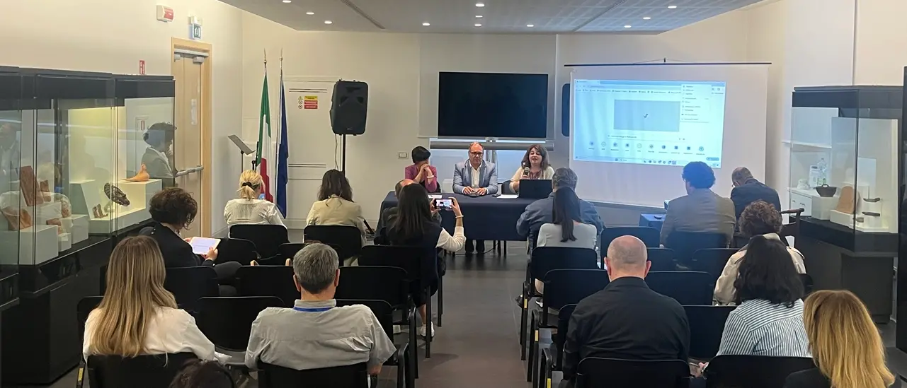 Dal\u00A0deposito allo studio, si chiude al museo di Reggio il\u00A0cantiere digitale di reperti archeologici\u00A0\n