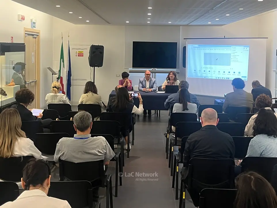 Dal deposito allo studio, si chiude al museo di Reggio il cantiere digitale di reperti archeologici