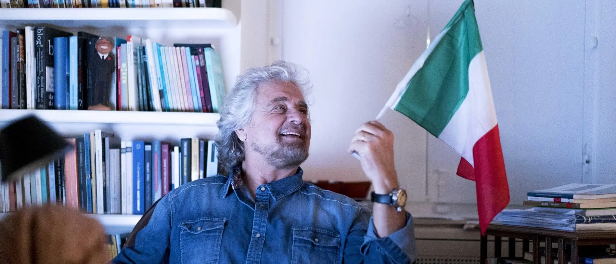 Il comico che fondò un partito: Grillo chiude col M5s\u00A0e prepara il rientro in scena con una docuserie tv\n